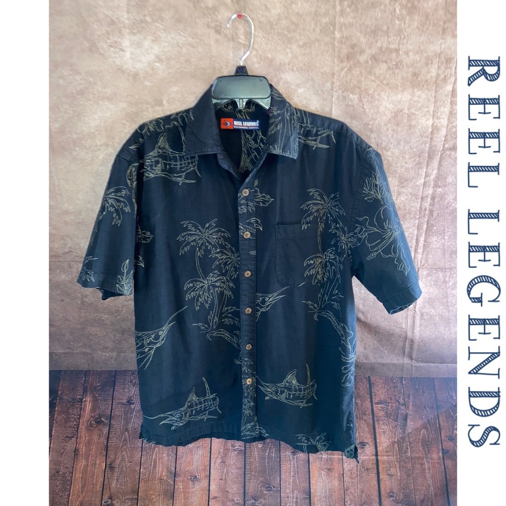 Reel Legends Men’s Hawaiian shirt w/sailfish-size medium-nice shell buttons-EUC